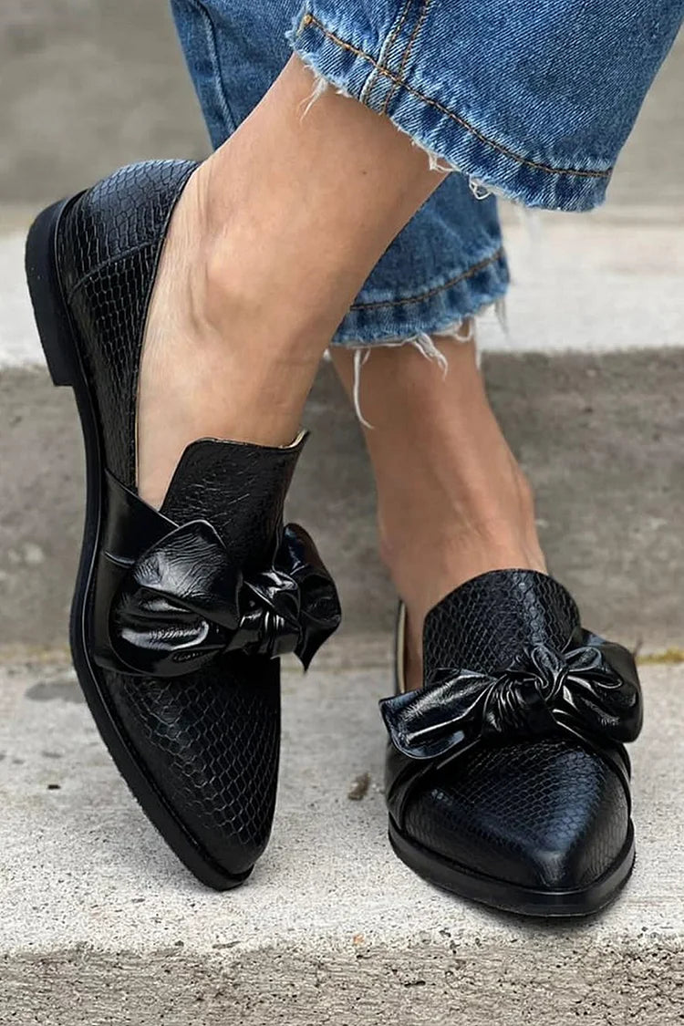Black Loafer with Shiny Bow - Elena Harper