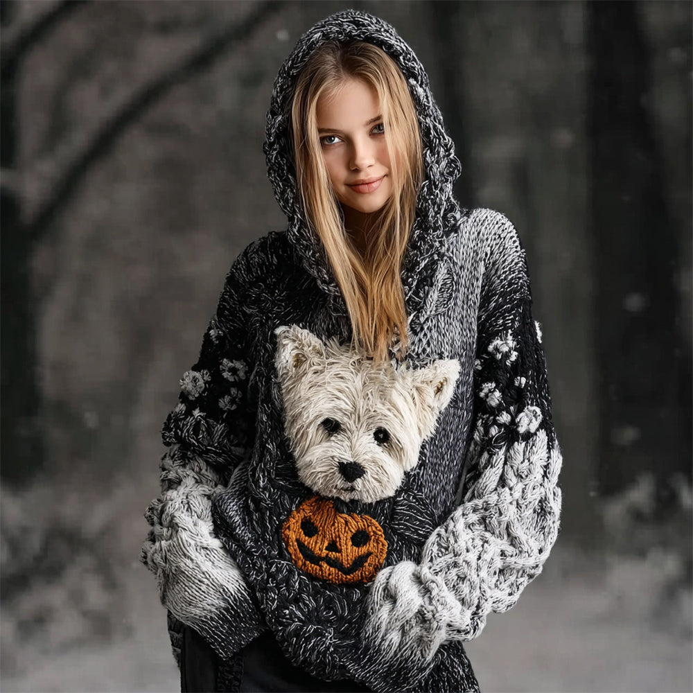 Gracefully Designed Sweater - Elena Harper