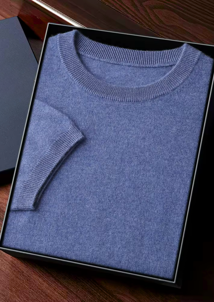 Soft-Touch CLASSIC CREWNECK T-SHIRT.