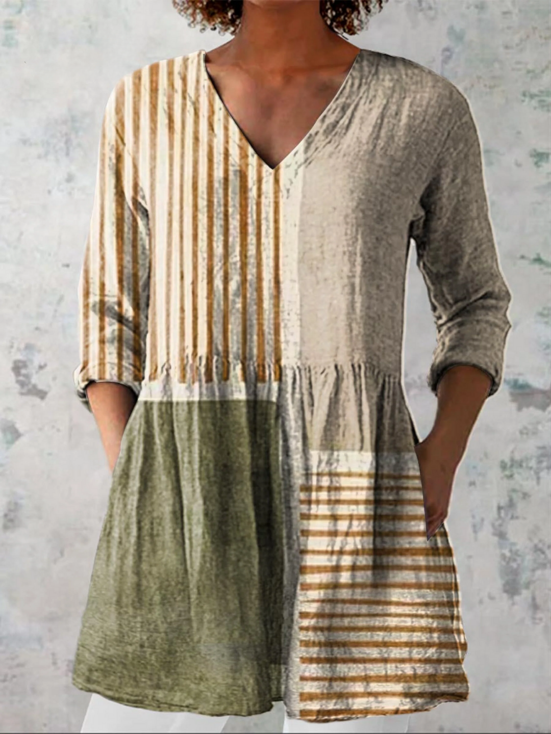 Halley Extended V-Neck Top - Elena Harper