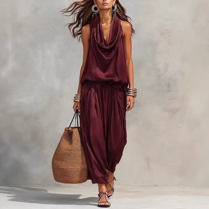 Simona Two-Piece Suit Consisting of a Top & Trousers - Elena Harper