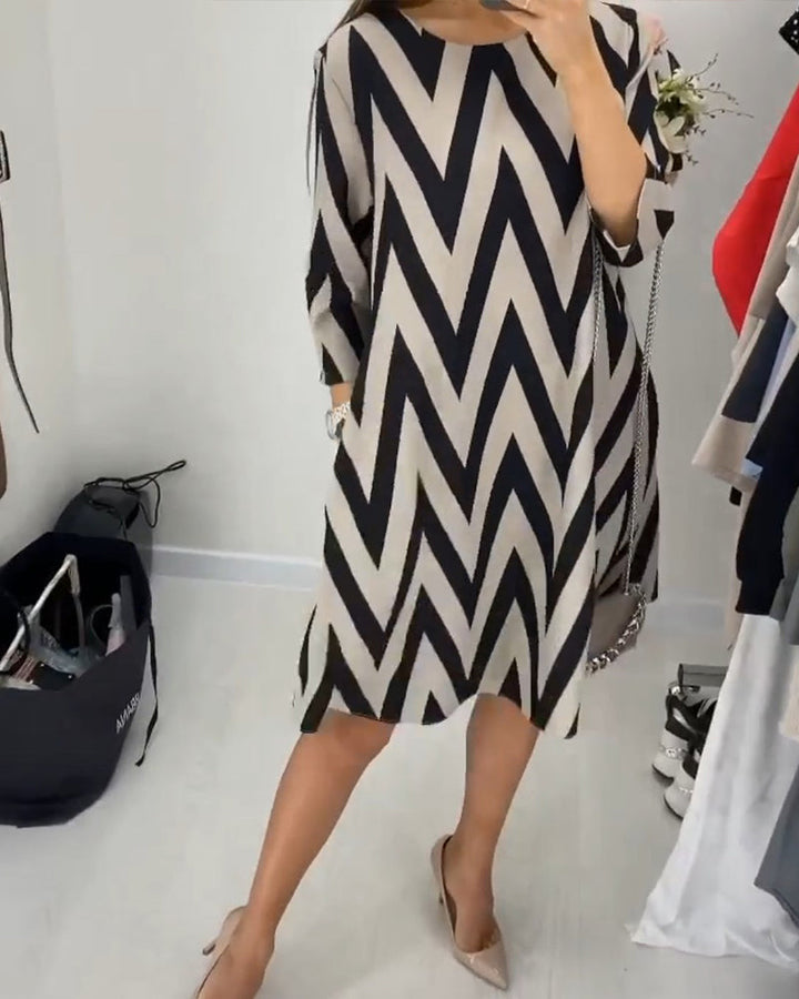 Lovenza Zigzag Midi Dress - Elena Harper