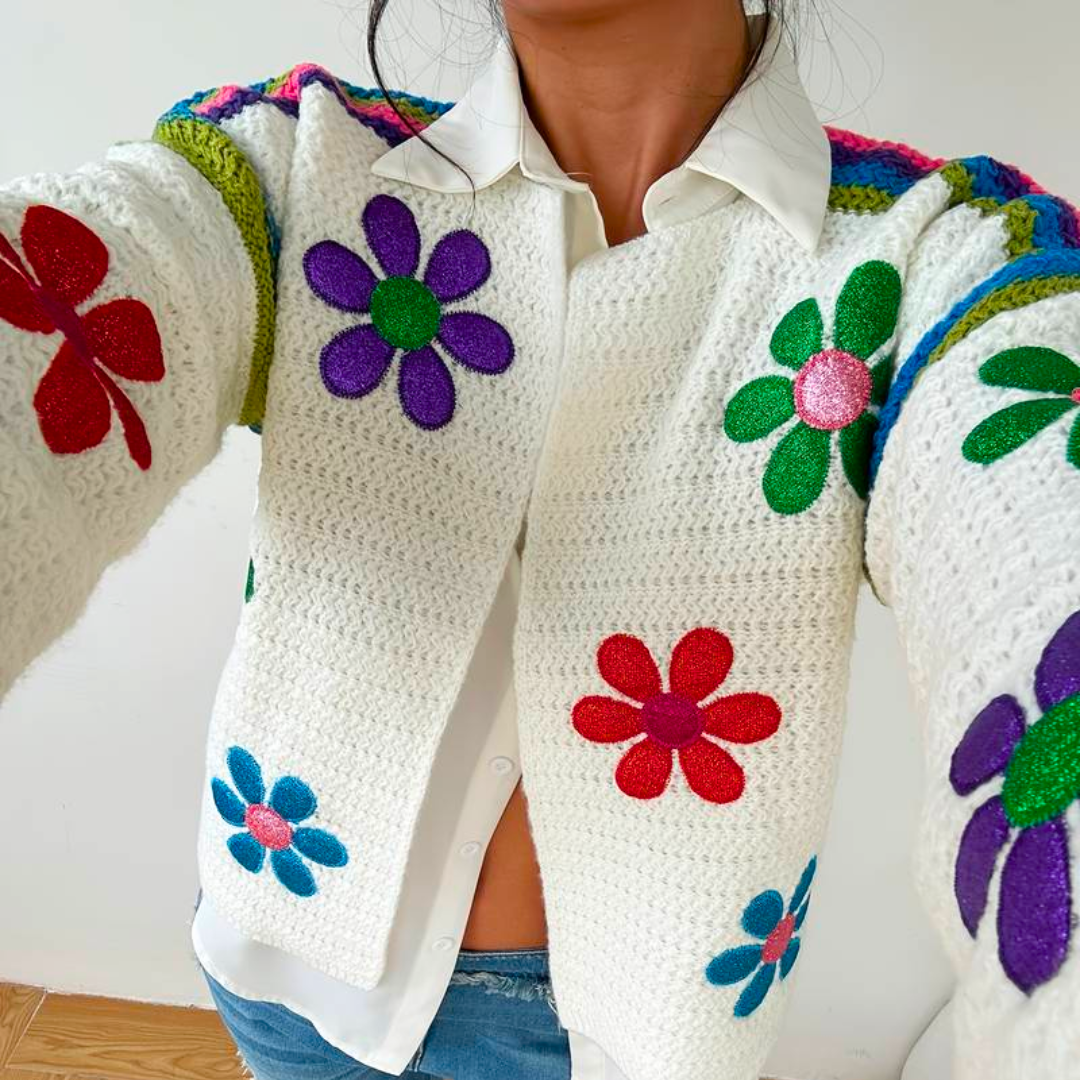 Eva - Warm Floral Embroidered Cardigan