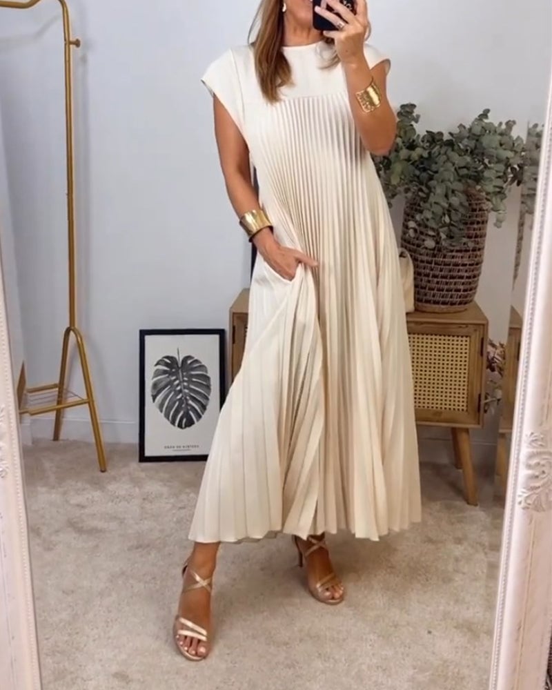 Women's Elegant Pleated Dress | Timeless Comfort