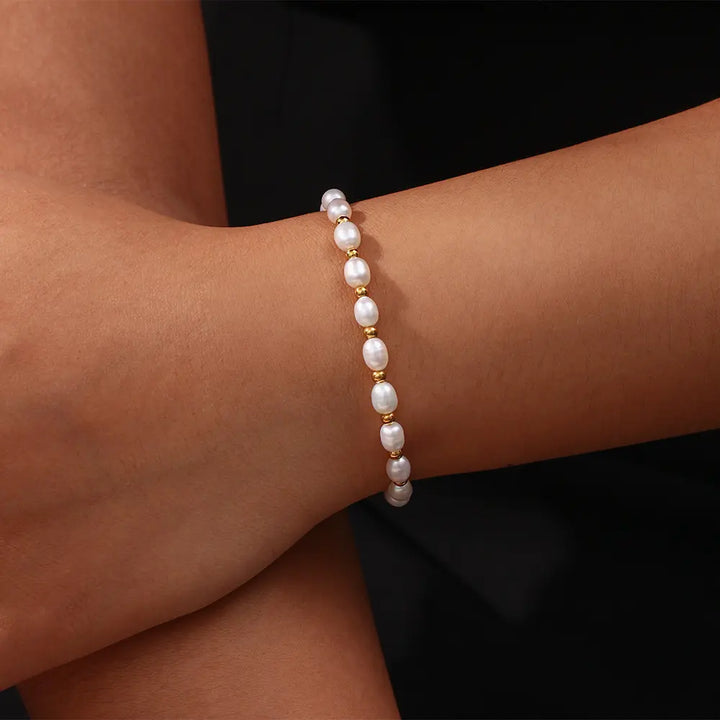 Women's Elegant Pearl and Gold Bracelet