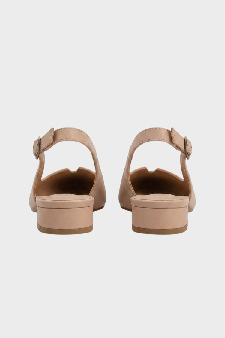 Women's Pointed Slingback Pumps | Two-Tone Front
