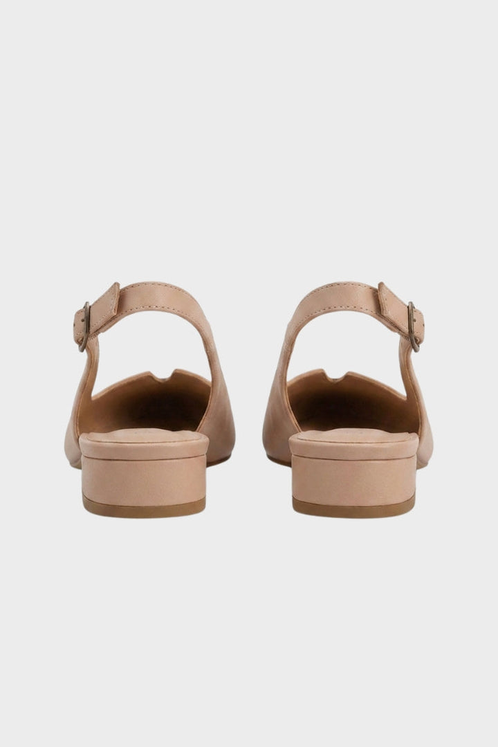 Women's Pointed Slingback Pumps | Two-Tone Front