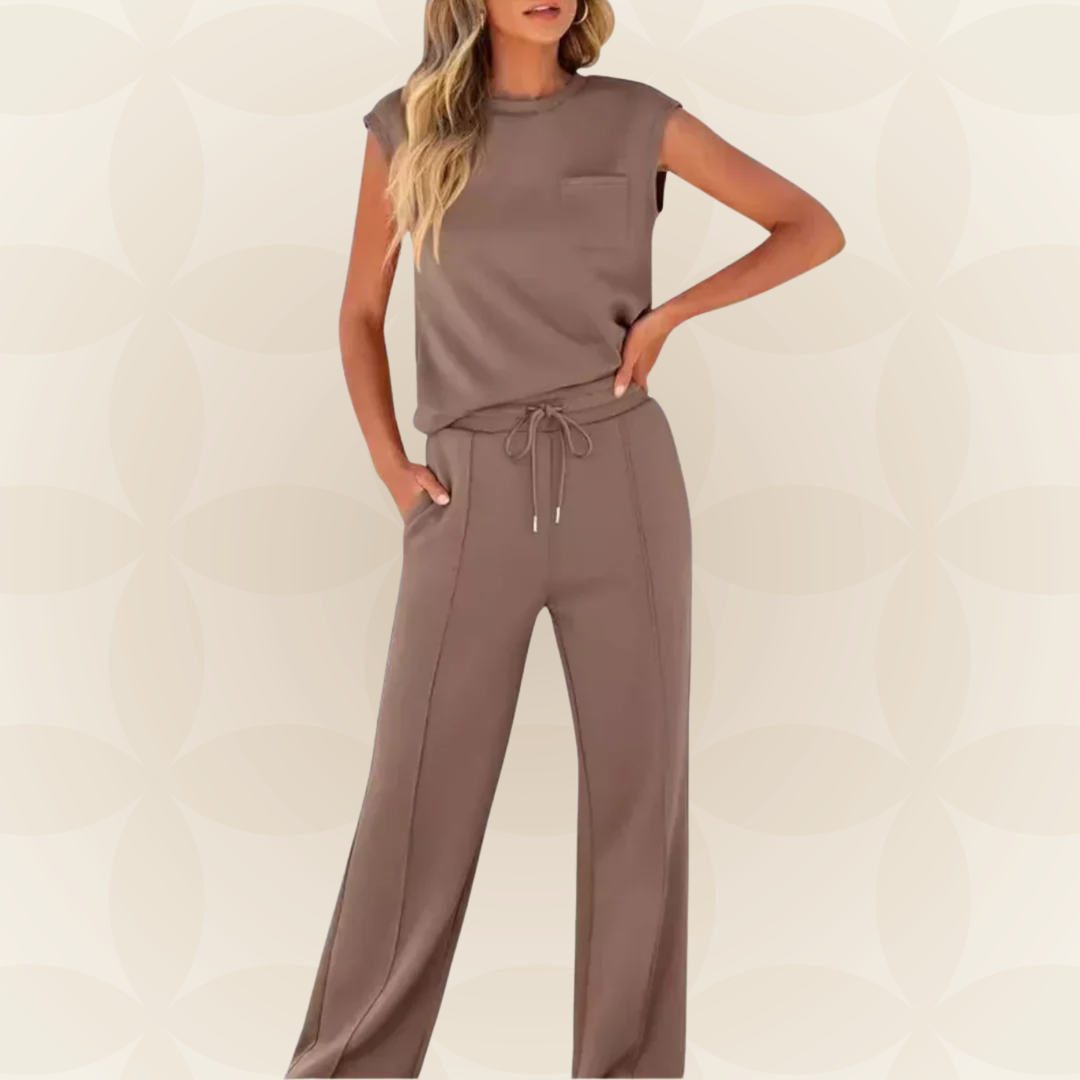 Elegant women's outfit with sleeveless top and flowy wide pants, view 2 - Elena Harper