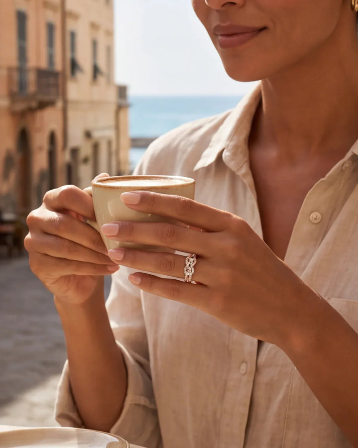Albane | Infinity Ring - Endless Elegance