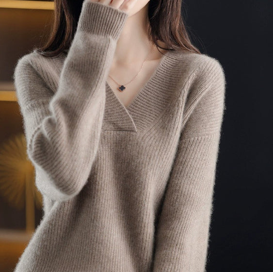 Women's Relaxed Fit V-Neck Knit Sweater - Svala