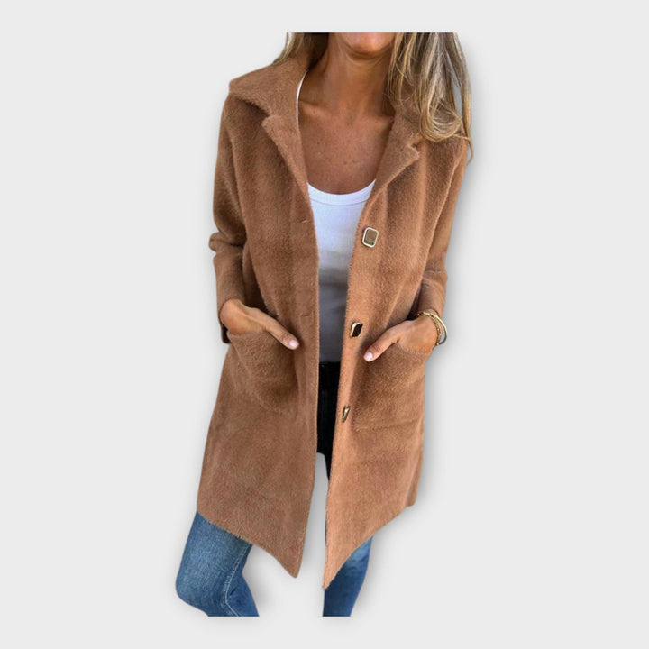 Wool Coat with Elegant Closure - Elena Harper