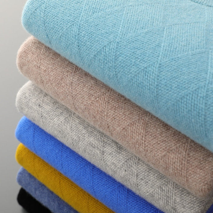Premium Men's Sweater in Soft Knit - Alsten