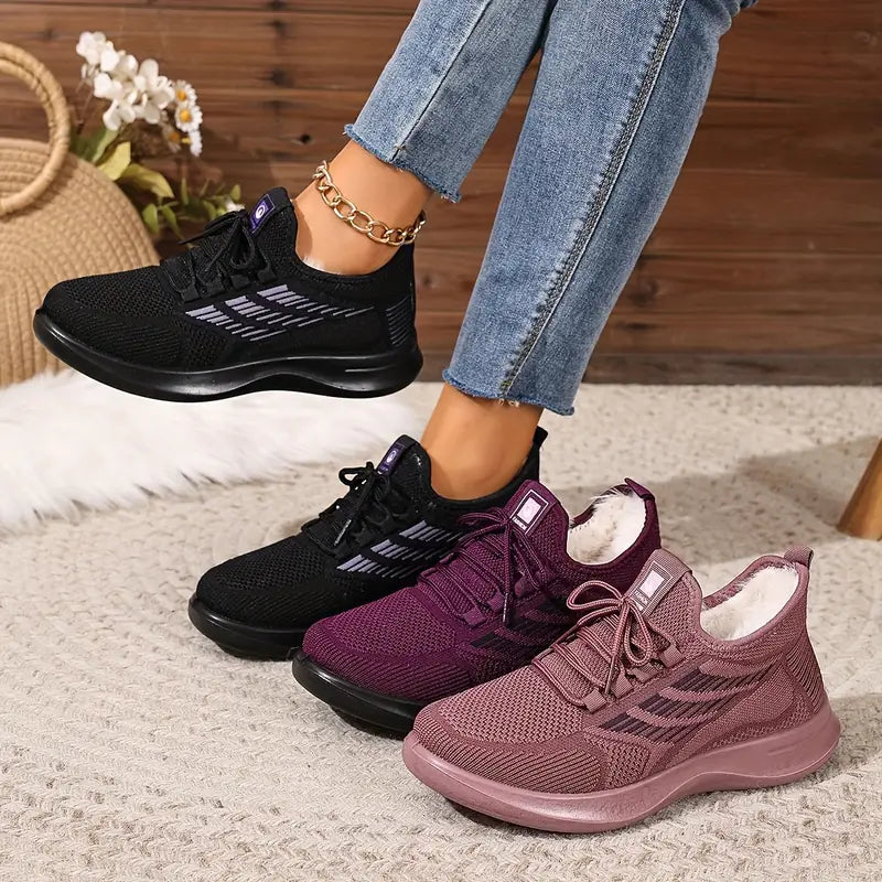 Comfortable Sports Shoes with Soft Sole Material EB EB