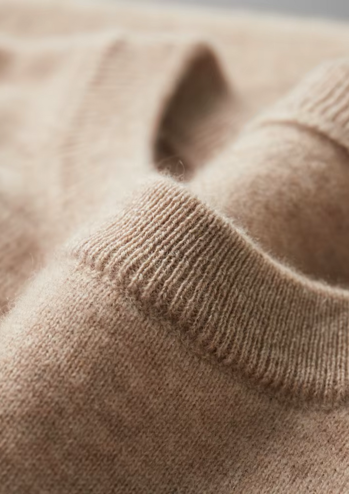 100% CASHMERE CLASSIC CREWNECK T-SHIRT