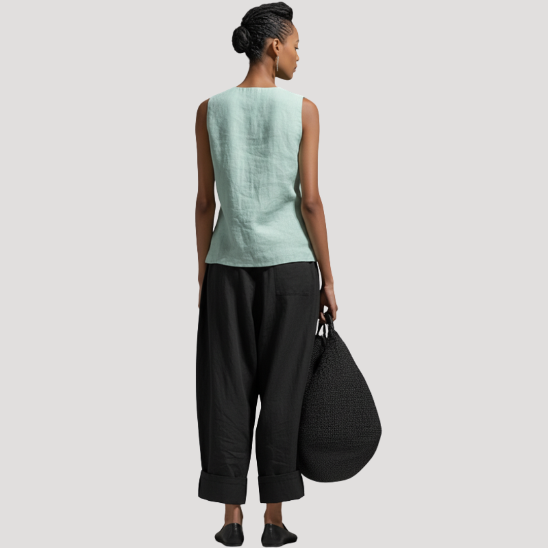 Elegant Women's Sleeveless V-Neck Blouse