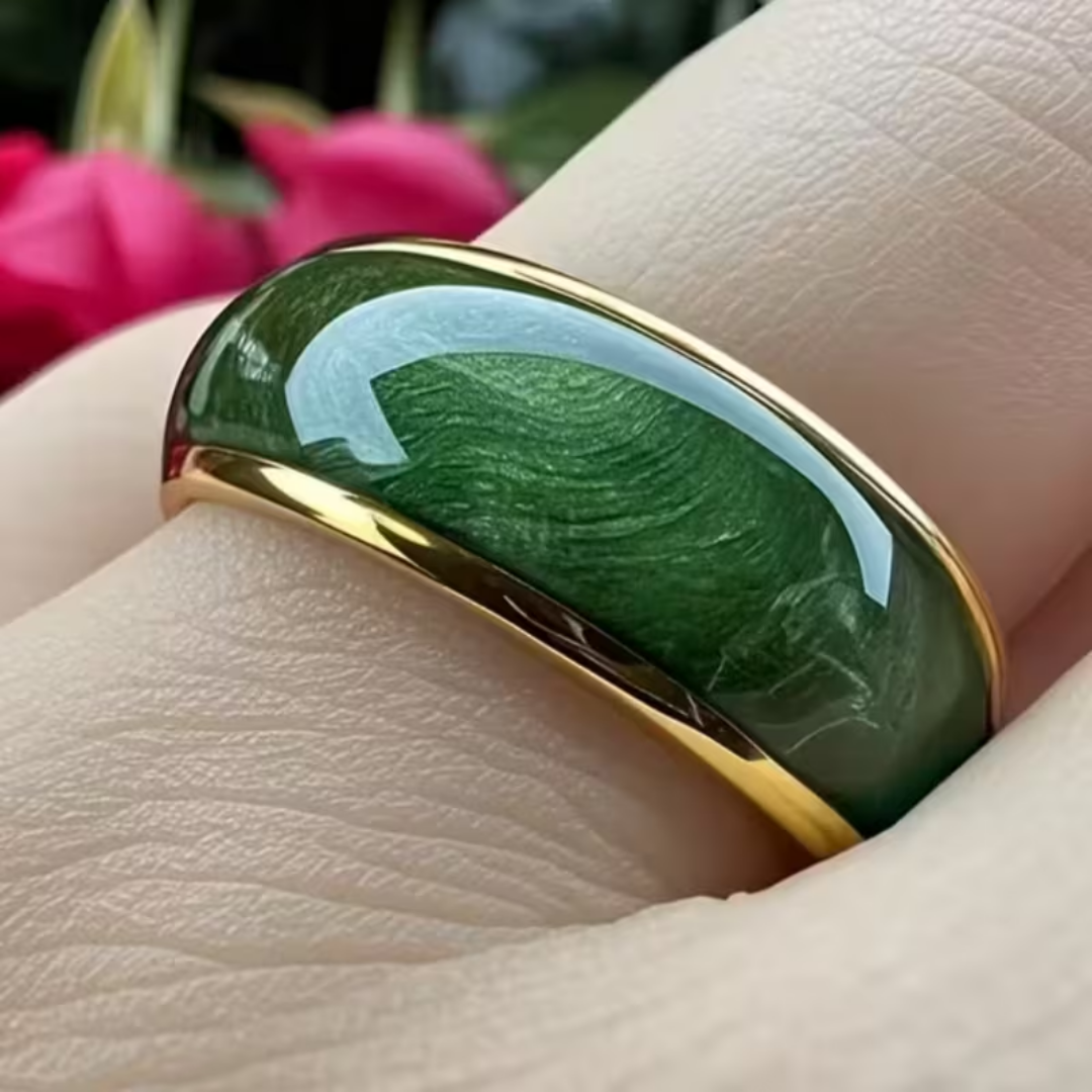 Emerald Crown Ring - Elena Harper