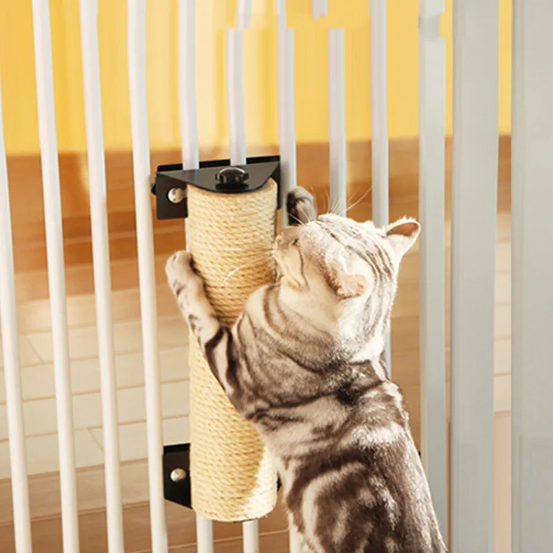 Cat's Wall-Mountable Scratching Roller for Door Frames