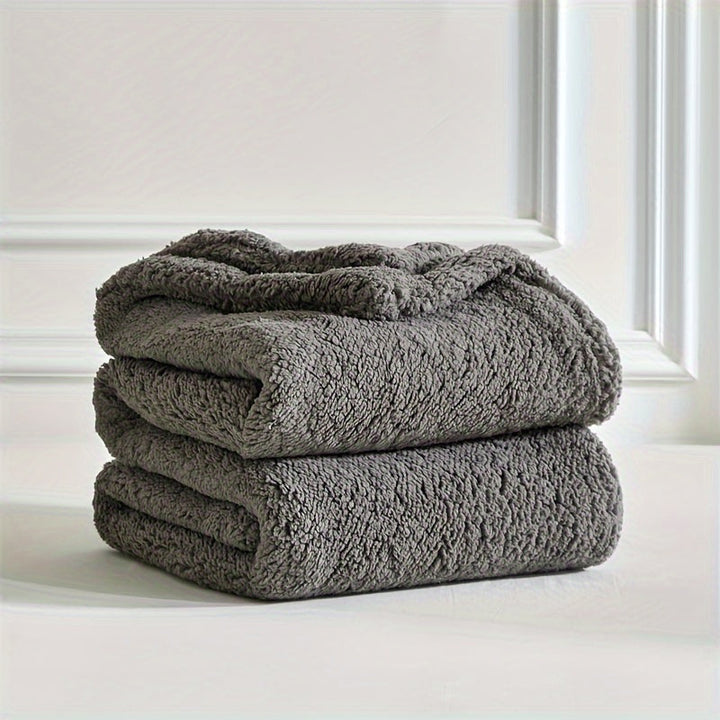 Unisex Ultra Soft Sherpa Fleece Blanket for Warmth & Comfort
