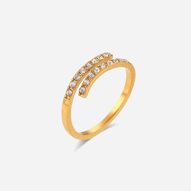Miralyssa 18K Gold Ring - Elena Harper