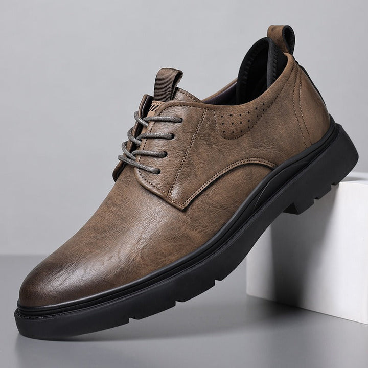 Casual shoes for men synthetic leather sturdy sole - Tomás