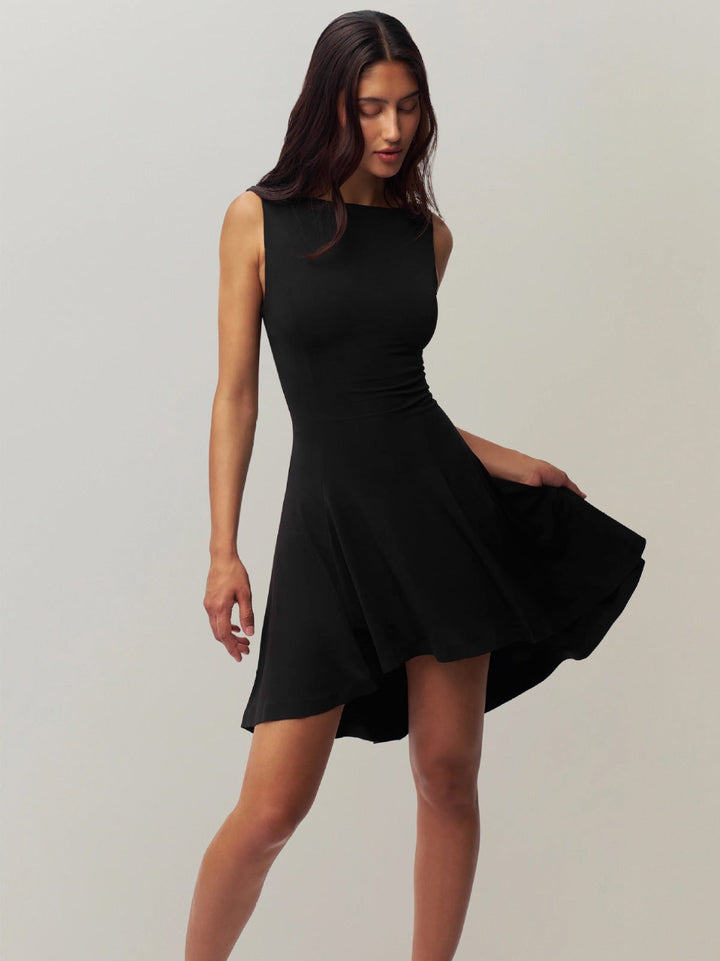Sleeveless Dress with Collar – Élara