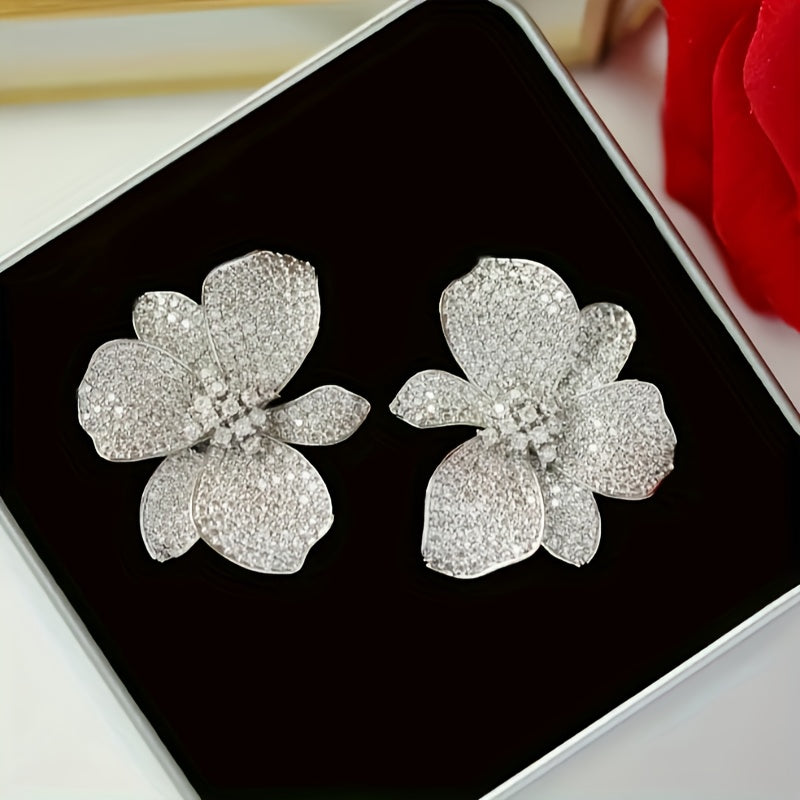 Elegant Sparkling Zirconia Flower Stud Earring - Elena Harper