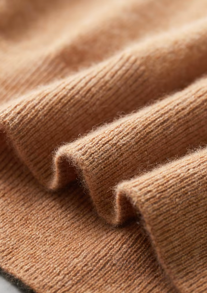 100% CASHMERE CLASSIC CREWNECK T-SHIRT