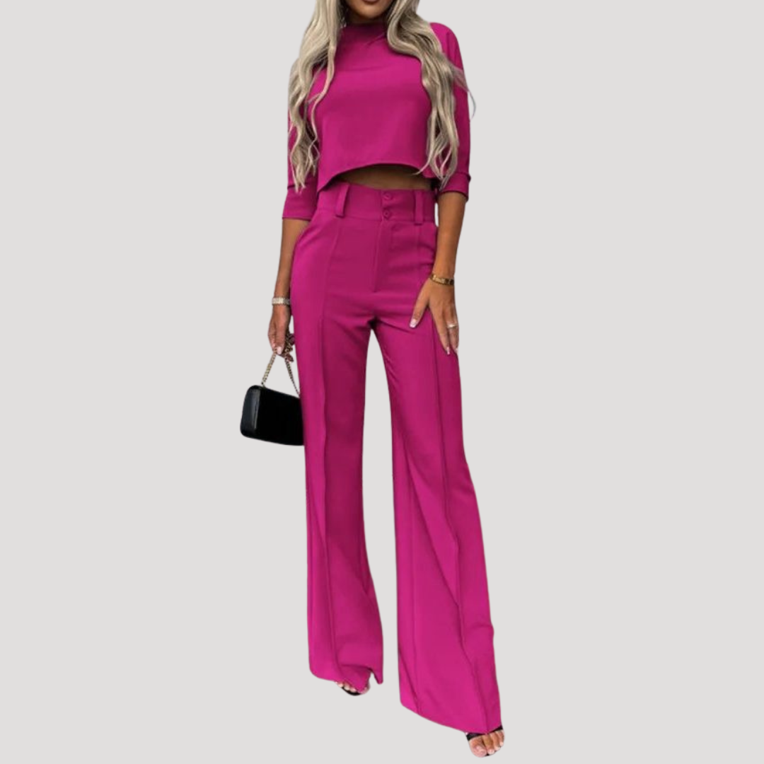 Coordinated Women's Set: Cropped Top and Wide-Leg Pants