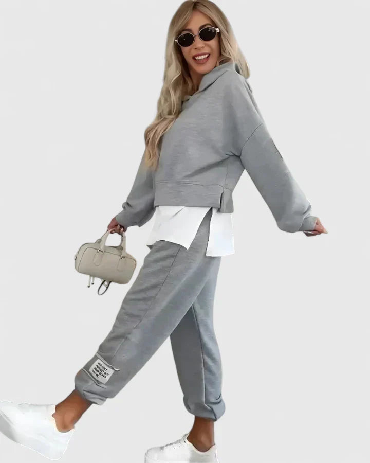 Kezlynn Comfortable Set, view 5 - Elena Harper