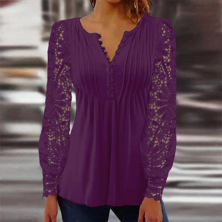 Yara – Blouse with Lace Sleeves