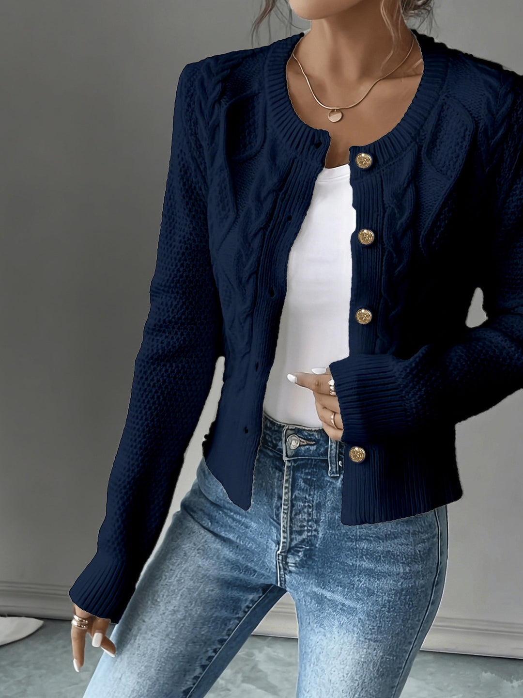 Isabelle - Elegant Twisted Knit Cardigan with Round Neck