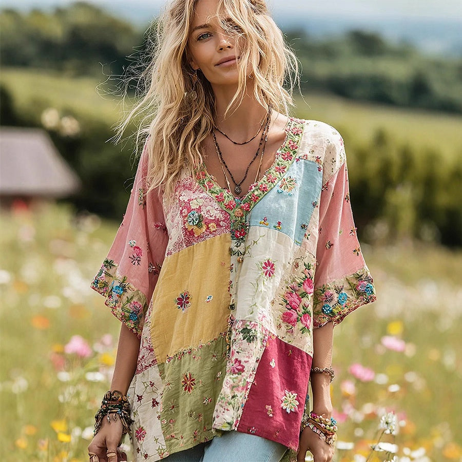 Women's V-Neck Sweater with Long Sleeves and Printed Pattern – Contrast Details