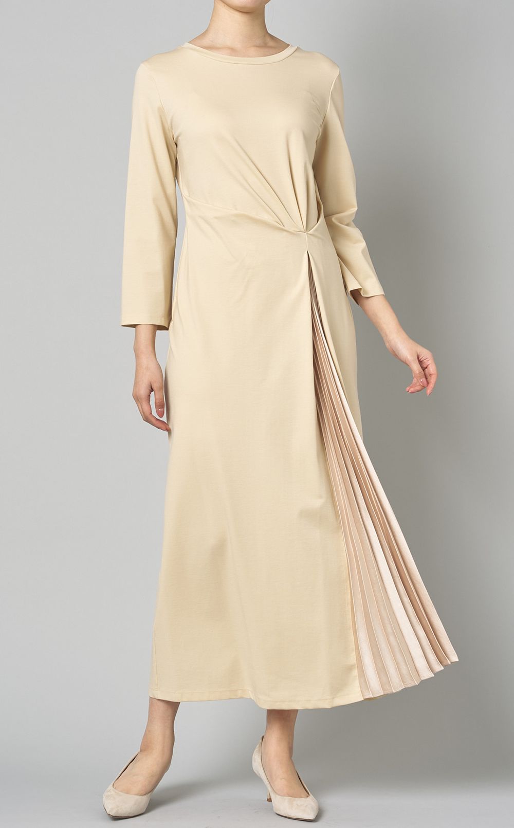 Knitted Dress with Side Pleats