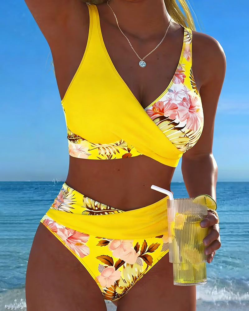 Bikini with contrasting floral print and slit - Elena Harper