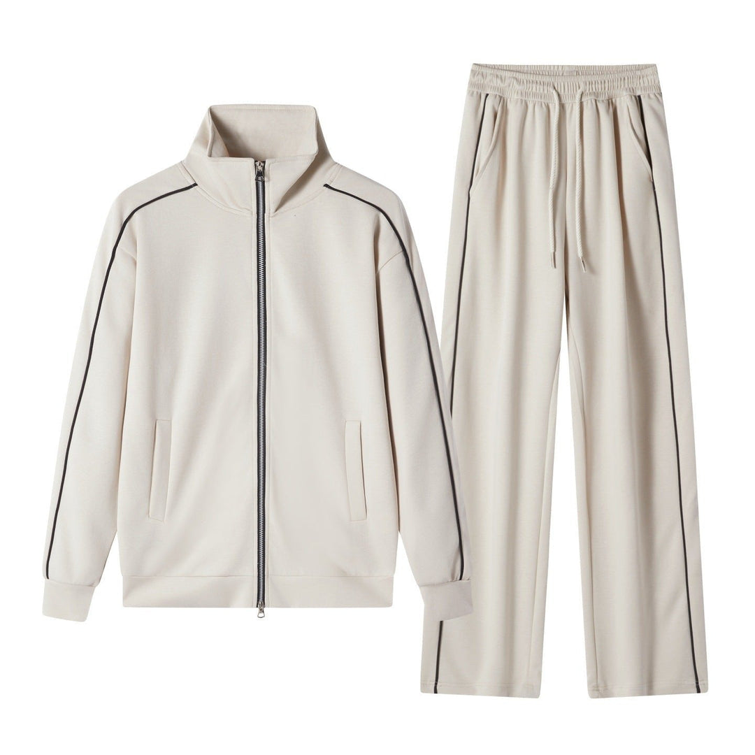 Alina Sporty and Comfortable Women's Tracksuit, view 4 - Elena Harper