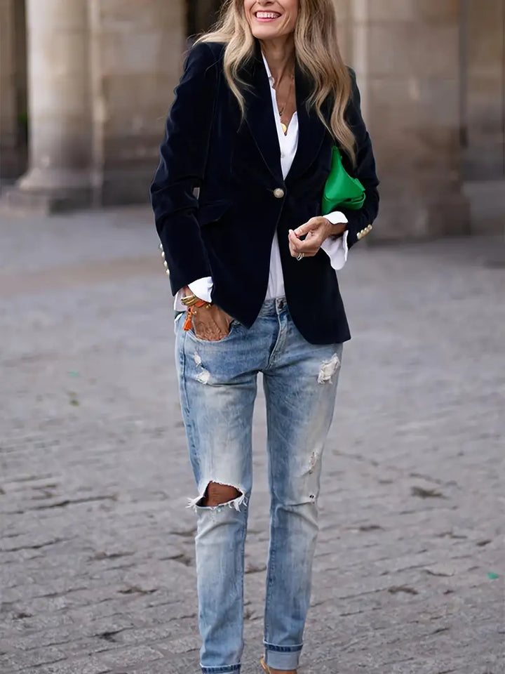 Sandrine - Elegant Velvet Blazer with Buttons