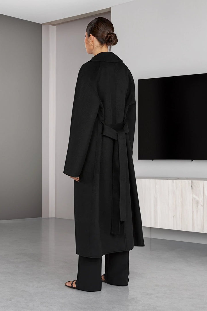 Winter Coat with Lapel