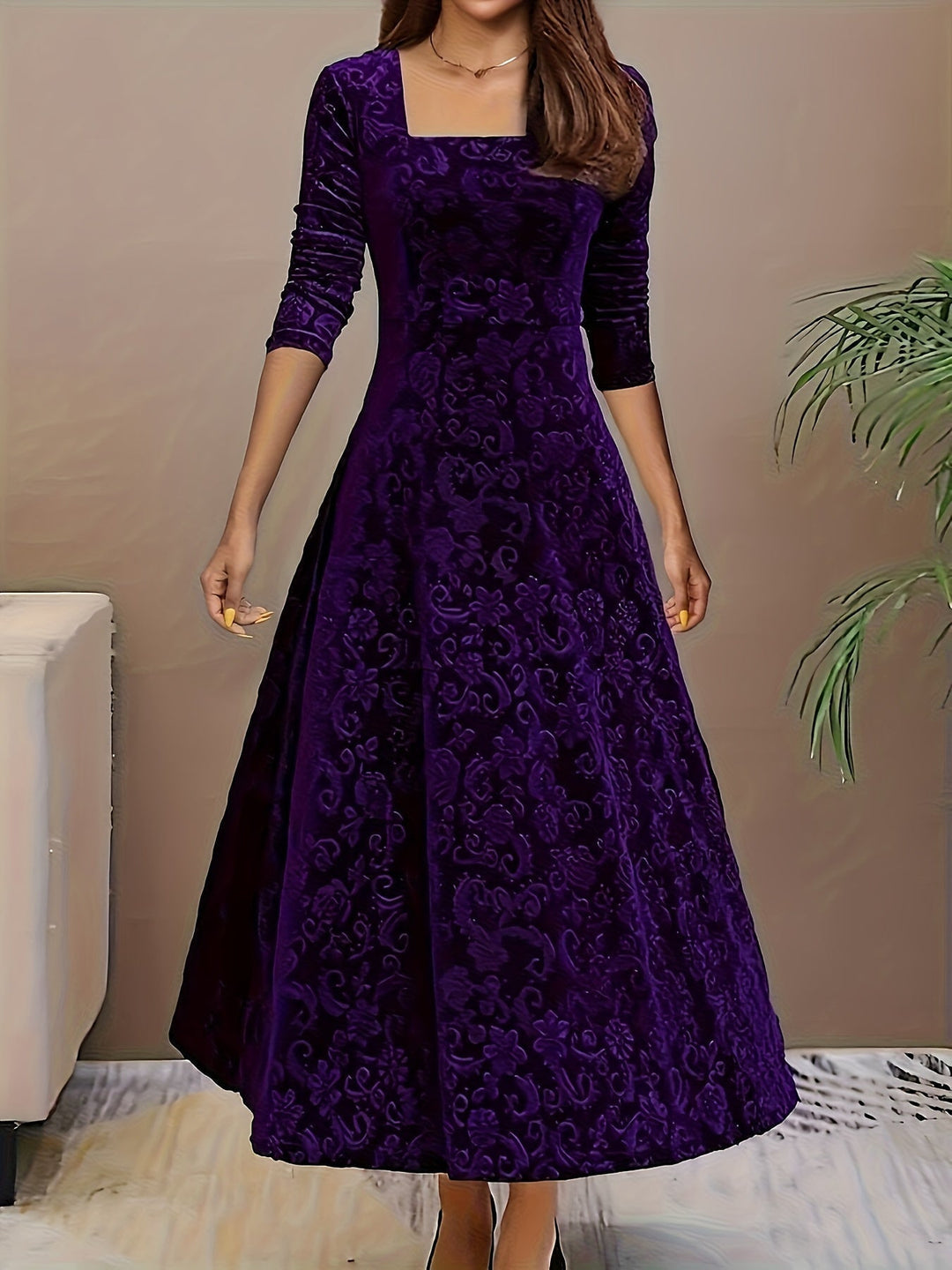 Otsuru - Elegant Velvet Long Sleeve Dress