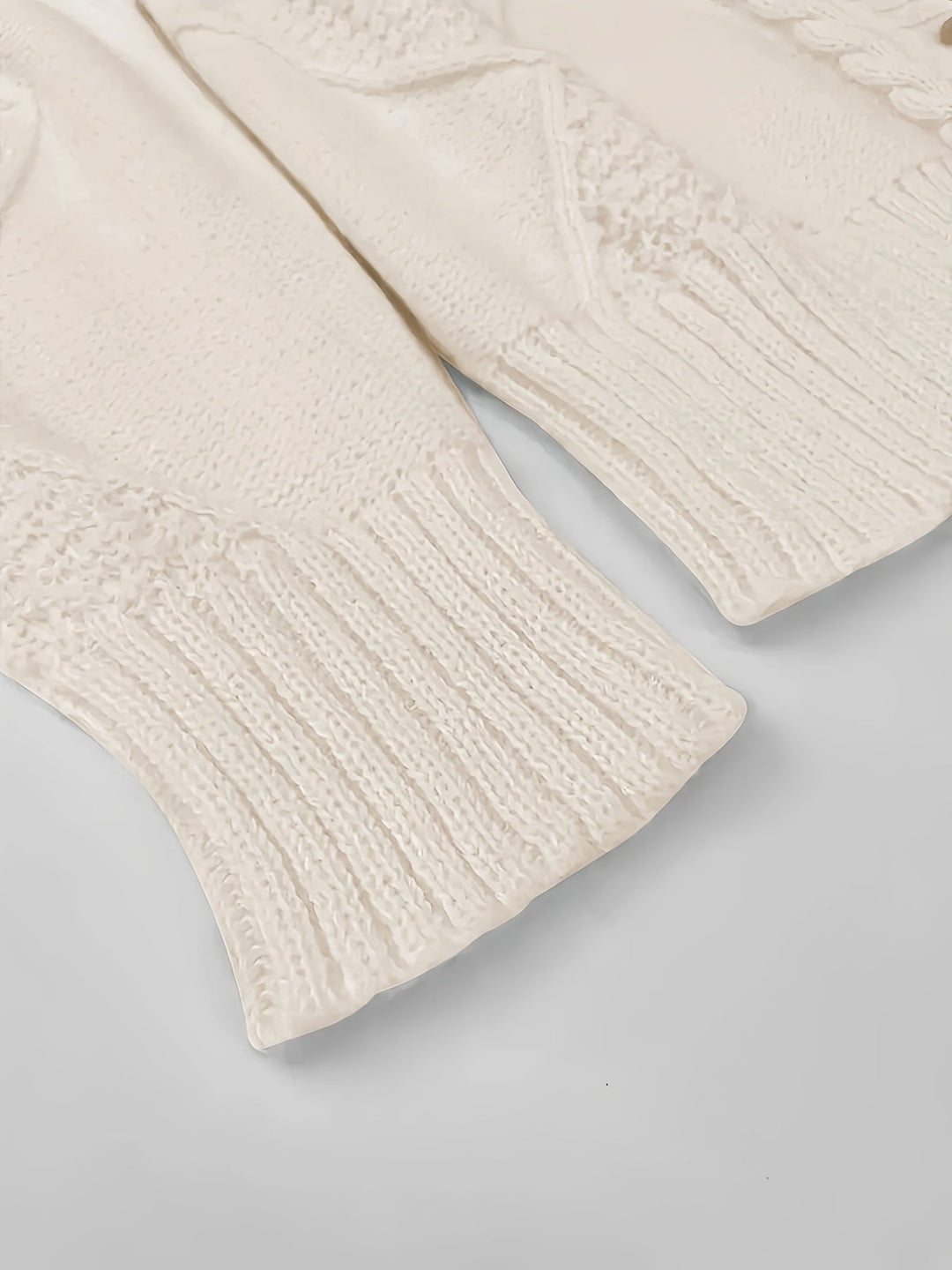 Aurélie - Elegant Cabled Cardigan V-Neck