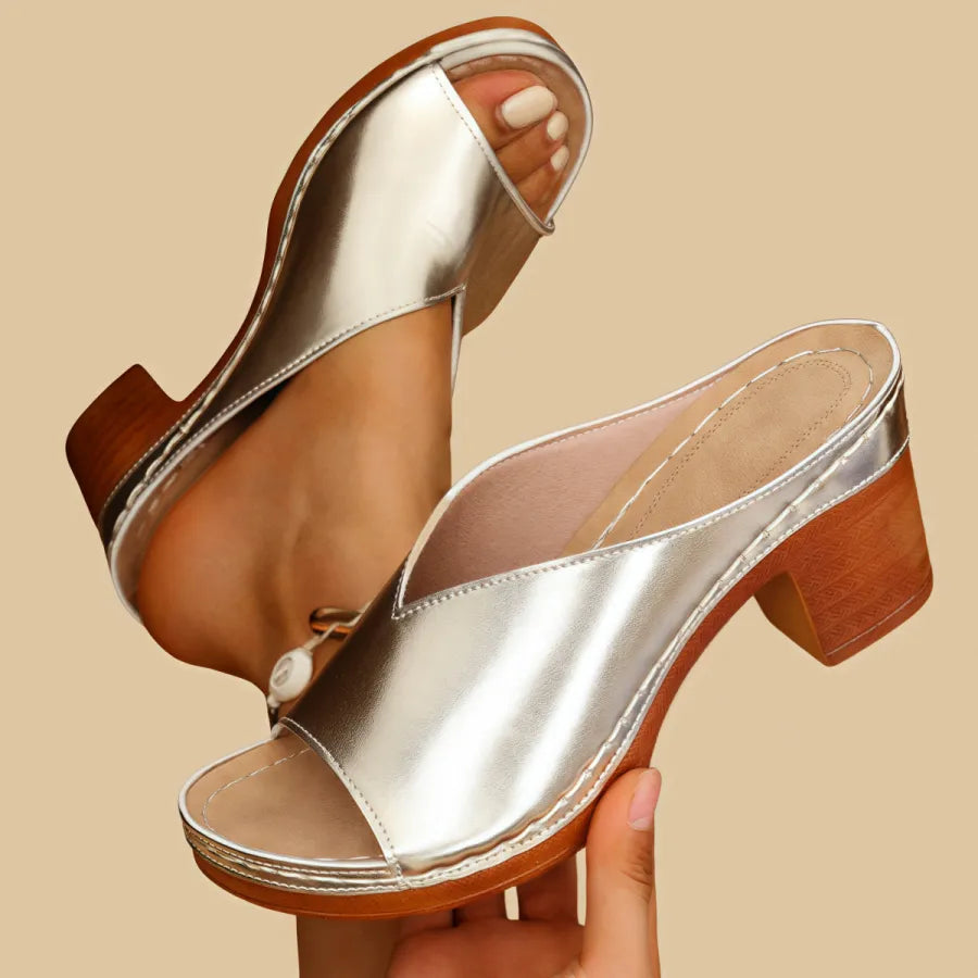PIPER – CLASSIC OPEN-TOE BLOCK HEEL SANDALS