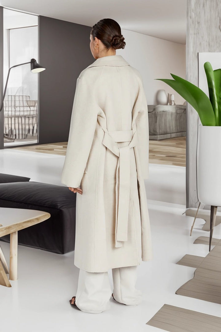 Winter Coat with Lapel
