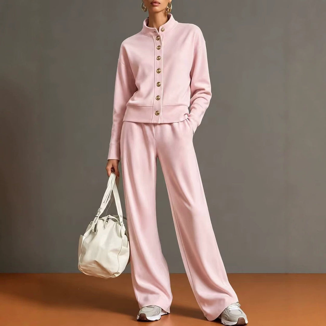 Cardigan with High Collar and Wide Pants - Chic and Comfortable