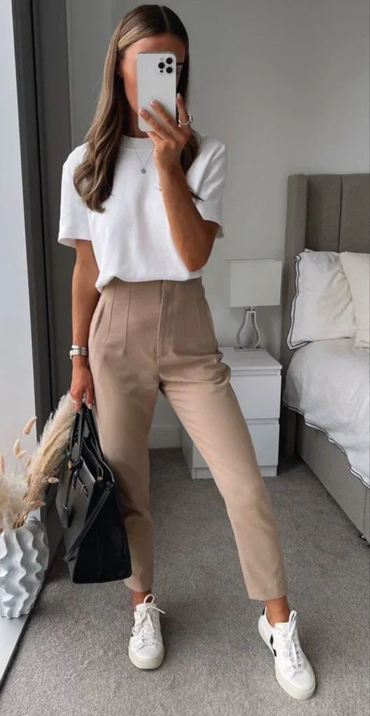 Eva Pants – Elegant and Comfortable Everyday Style