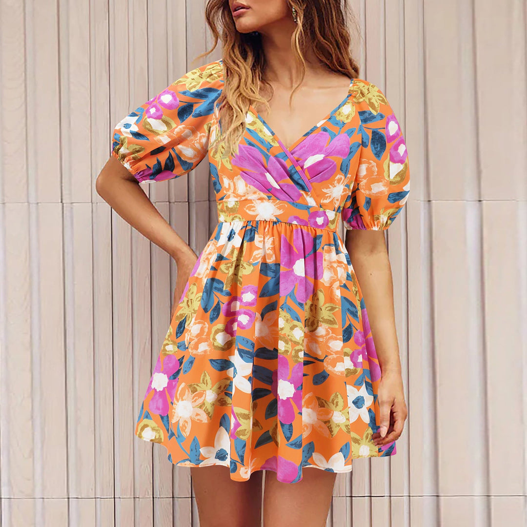 Val - Floral Printed Dress with V-Neck