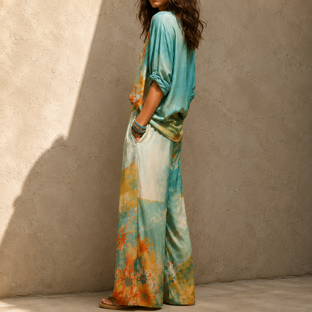 Women's Floral Print Outfit with Wide-Leg Pants - Chic and Refined