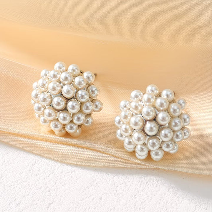 Women's Elegant Pearl Dome Stud Earrings