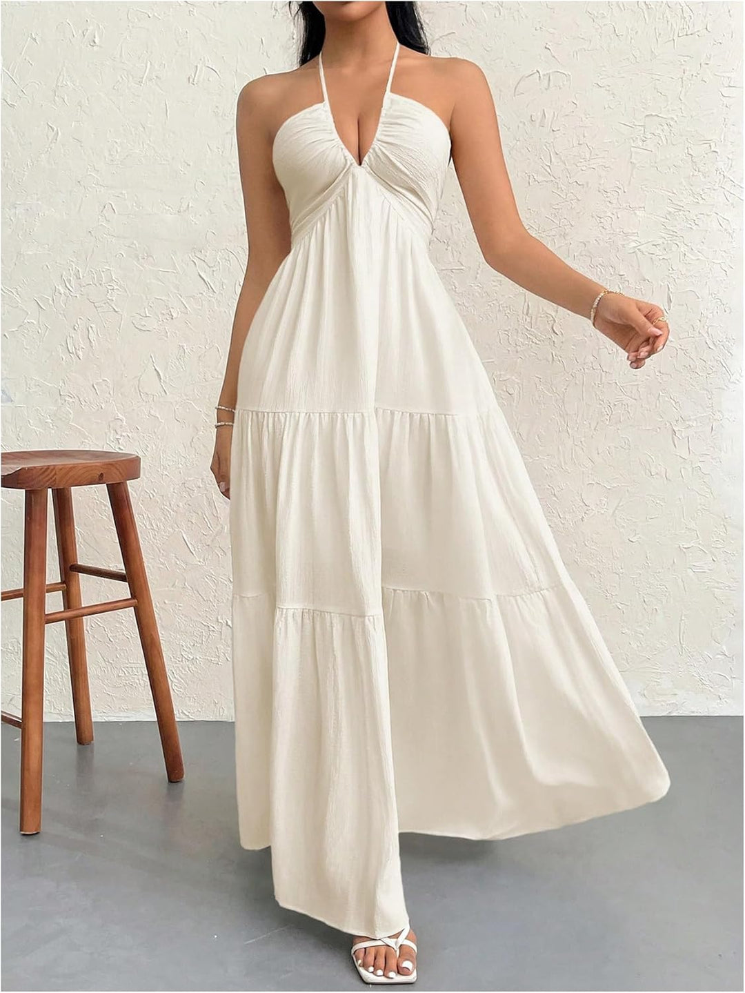 Elegant Flowing Maxi Dress - Flattering and Comfortable Cut