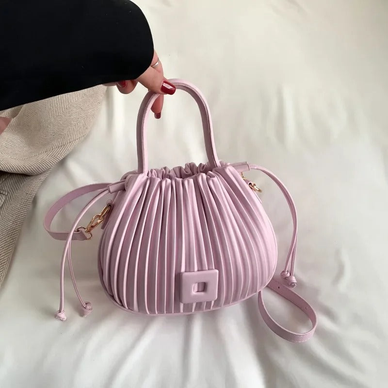 Kåra | Elegant Pleated Handbag in Powder Pink