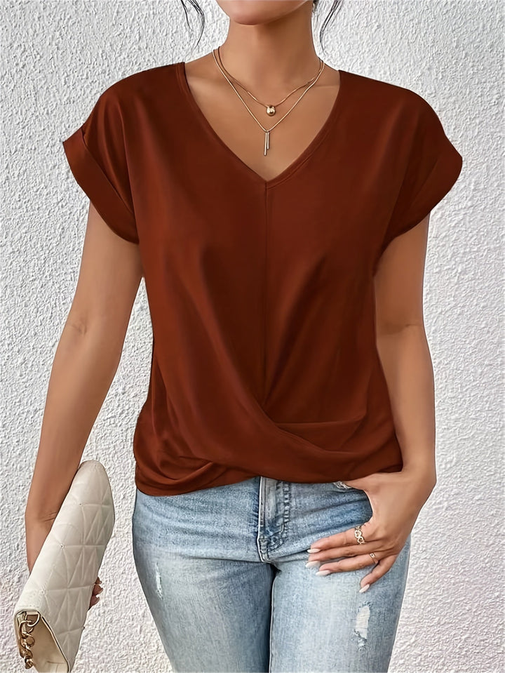 Cleo Casual T-Shirt with Sweetheart Neckline - Elena Harper