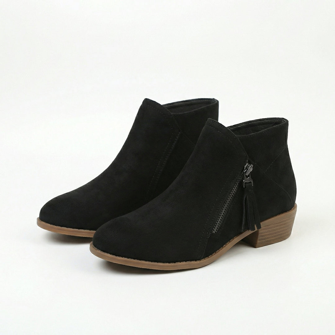 Daniela | Elegant and Modern Tassel Ankle Boots